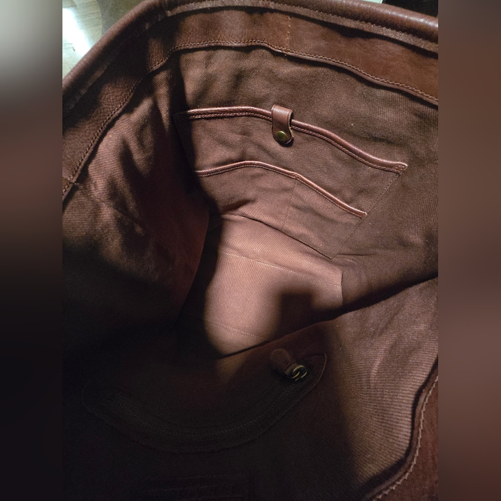 Polo Ralph Lauren Heritage Leather Tote - Picture 7 of 8